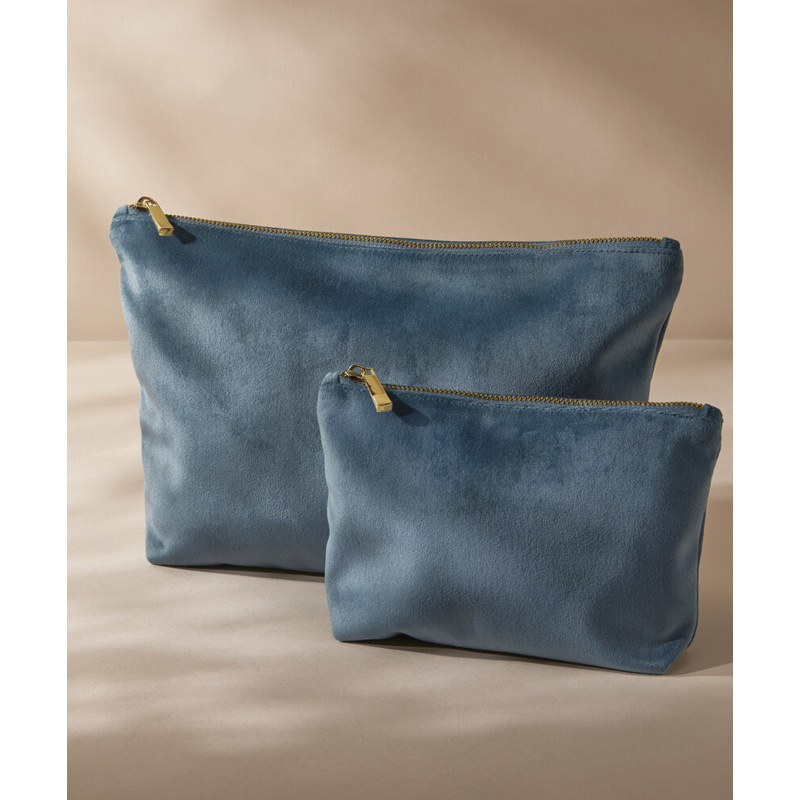 Velvet accessory bag Thumbnail