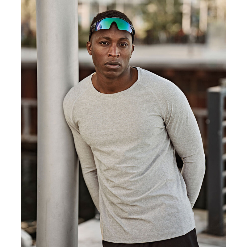 Long sleeve CoolDry tee (7022) Thumbnail
