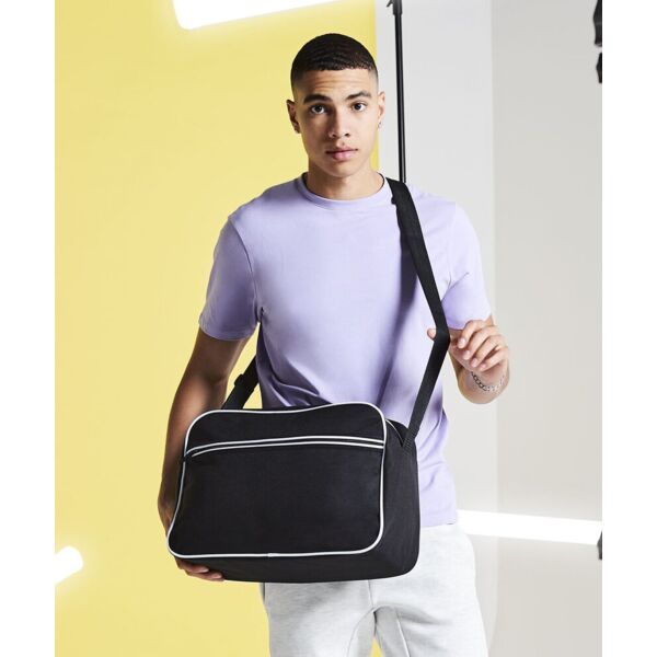 Retro shoulder bag Thumbnail