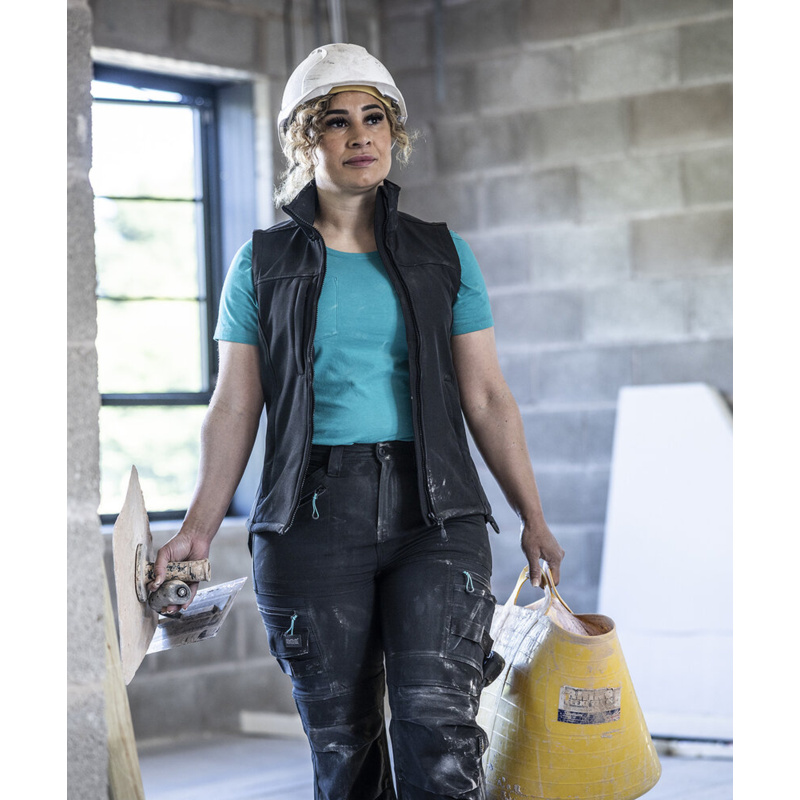 Women's Flux softshell bodywarmer Thumbnail