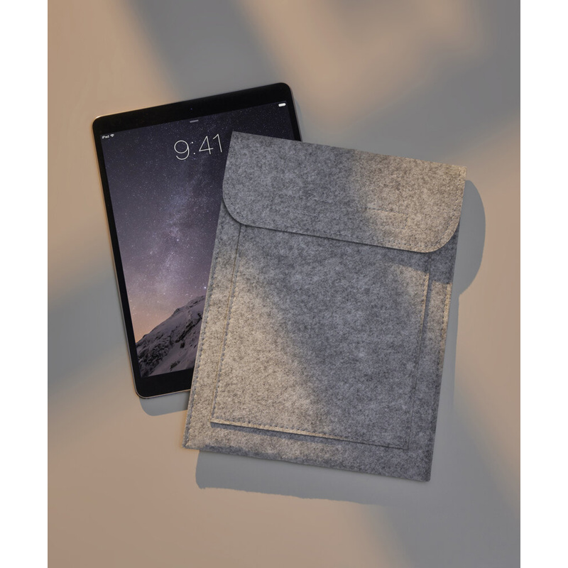 Felt iPad slip Thumbnail