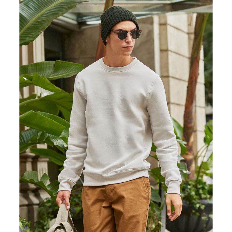 B&C KING Crew Neck Thumbnail